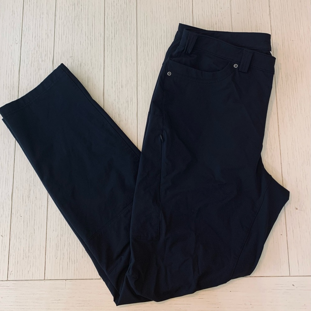 Women’s Flexpedition Slim Leg Pants | Size 18 | Black | Great Used Condition